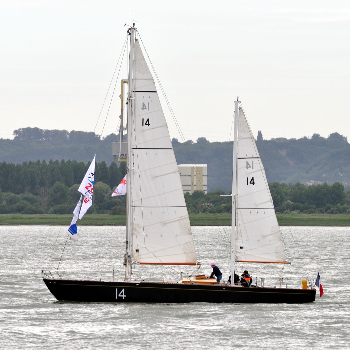 Pen Duick II