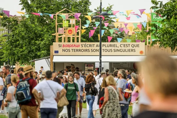 Bordeaux Fête le Vin pavillons